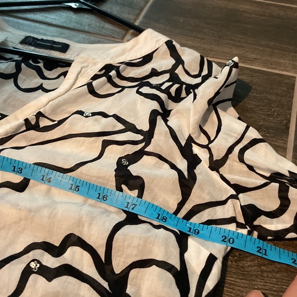 INC long sleeve bell tunic or coverup- M - Picture 5 of 6